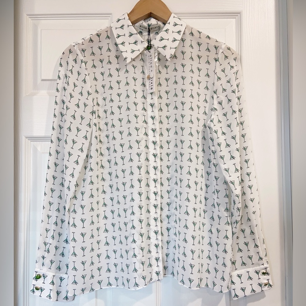 NWT Alice + Olivia Willa Martini Silk Button Down Blouse